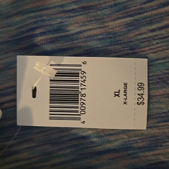 Disney Women's T-Shirt Yellow Size XL NWT - Picture 6 of 8